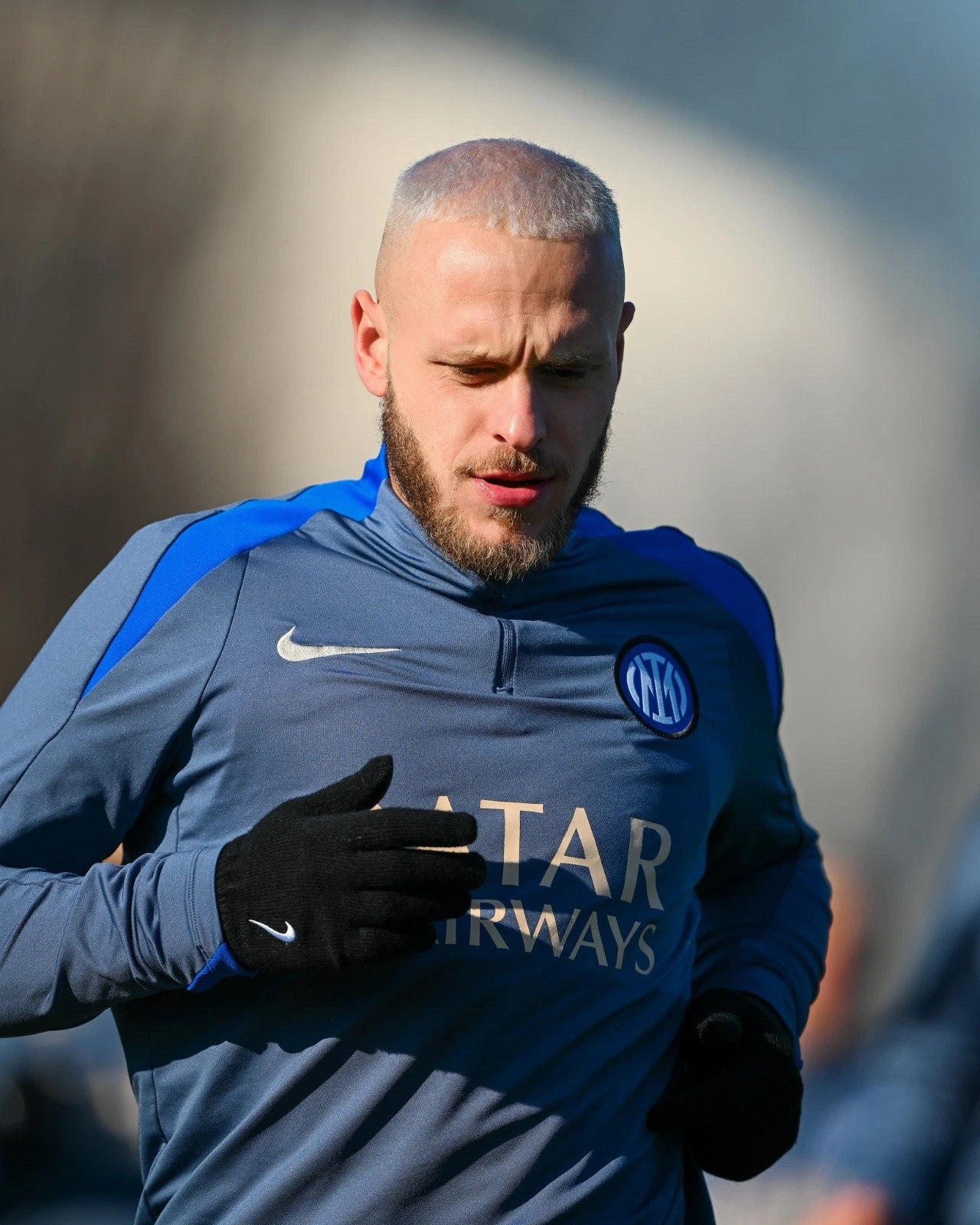 关于赛地聚焦：意大利杯赛前热度飙升，曼城状态回暖，压力陡增，球探报告显示潜力的信息