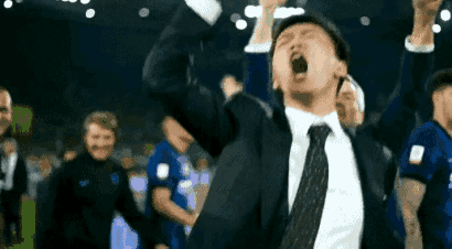 包含风云突变上海申花赛后绝杀压哨；意大利杯版图或变；话题不断；训练强度明显提升的词条